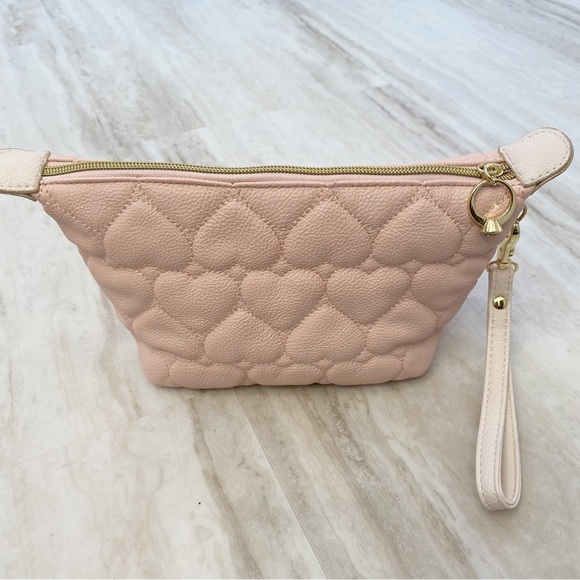 Betsey Johnson Pink Wristlet Cosmetic Zipper Pouch Bag Diamond Ring Hearts Bag - Picture 4 of 15